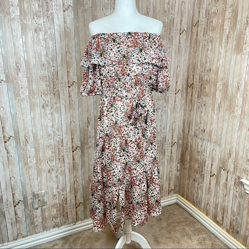 L.N.V Off The Shoulder Ruffled Floral Dress Size Large Women